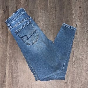 Women’s High-Waisted American Eagle Jeans